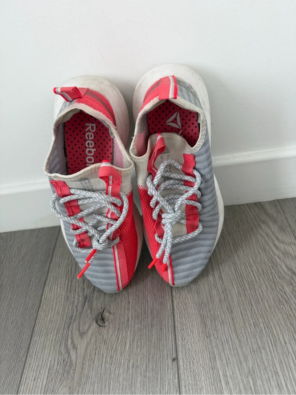 REEBOK DV6922 . REEBOK SOLE FURY SE SPORTS SHOE size W8